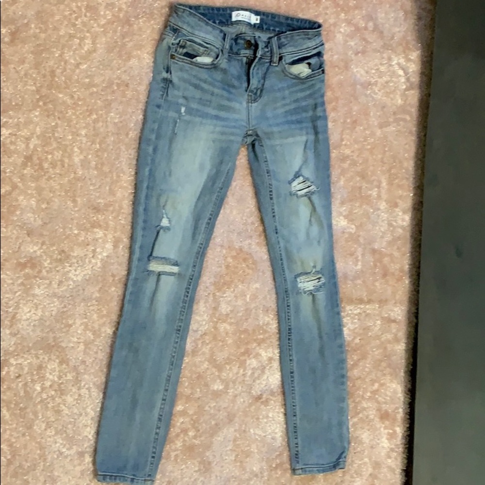 Jeans